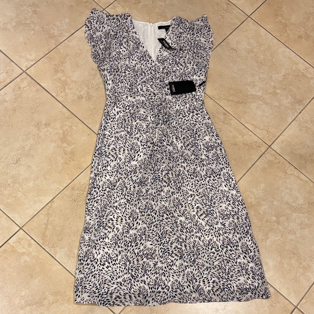 Brand🆕😍 WHITEHOUSE BLACK MARKET midi Dress